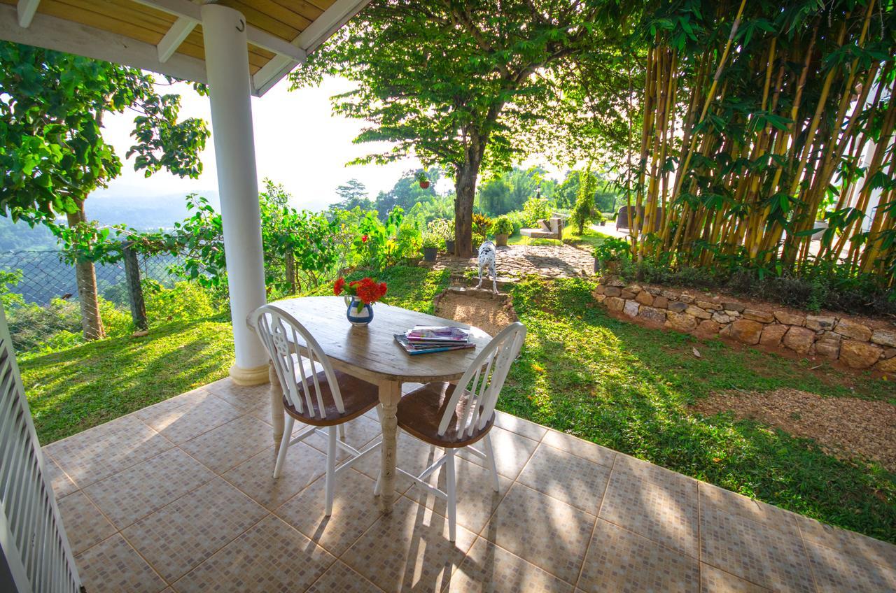 Summit View Bed and Breakfast Kandy Exterior foto